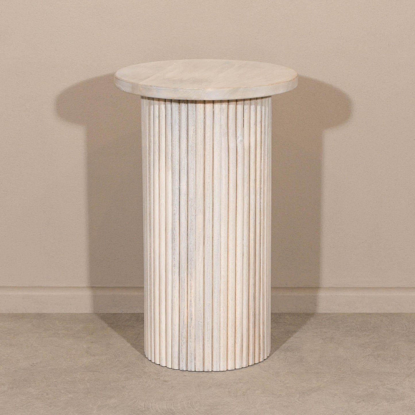 Hand Carved Wooden Reeded Fluted Round Top Occasional End Table Side Table - Esmae & Rose